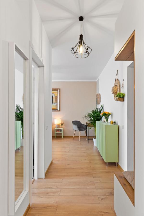 Artistry - Harmony In 1Br Apartment Bukarest Exteriör bild